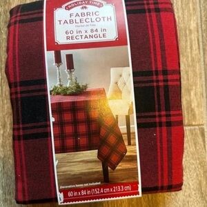 Christmas Tablecloth Red and Black
Plaid 60x84 Rectangular new